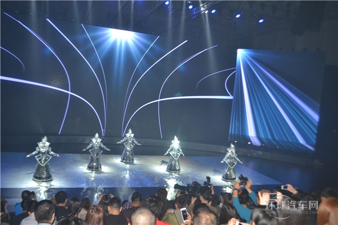 質(zhì)領(lǐng)新標(biāo)準(zhǔn)  一汽-大眾新速騰閃耀上市