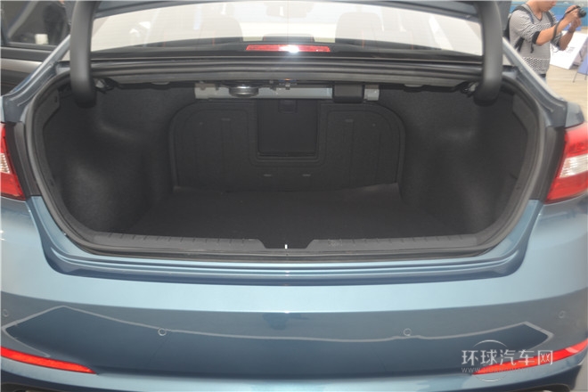 2015款 2.4L TOP旗艦型