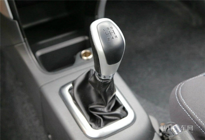 2015款 兩廂 1.4L 手動暢想型