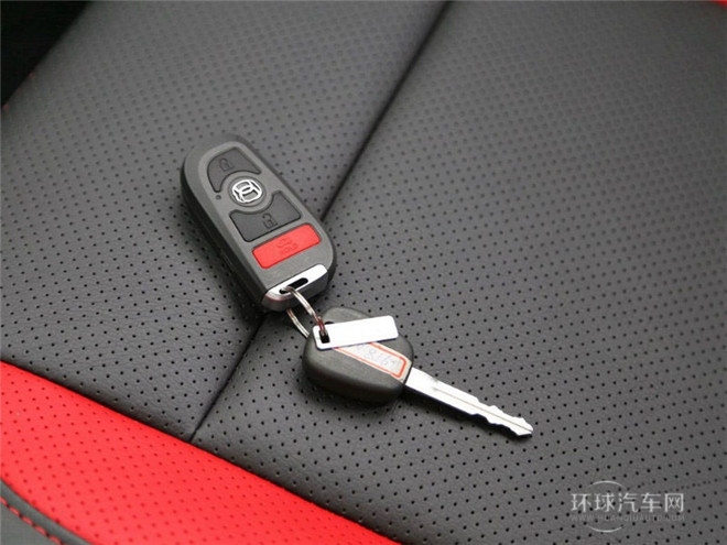 2015款 兩廂 1.4L 手動幸福型