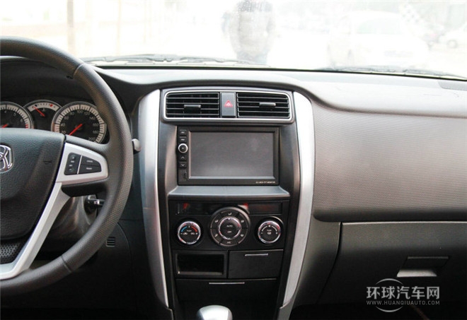 2015款 兩廂 1.5L 自動理想型