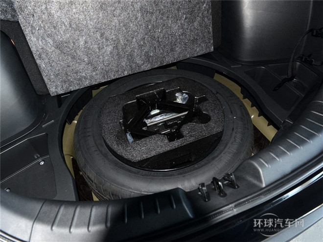 2015款 2.0L 自動兩驅(qū)精英版