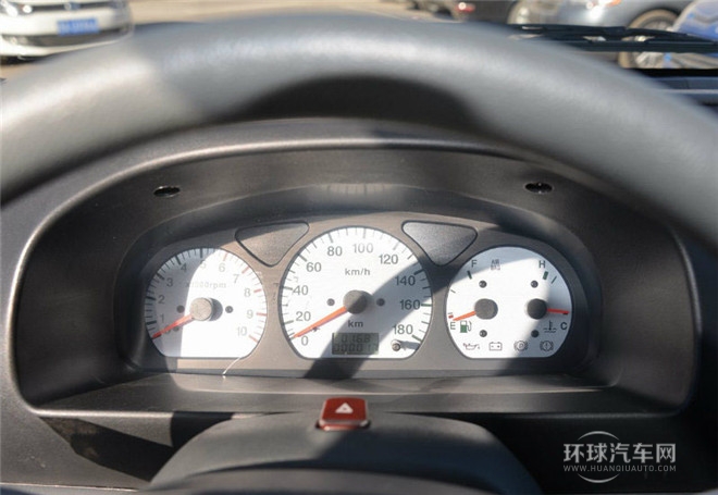 2015款 1.0L 手動經(jīng)濟(jì)型