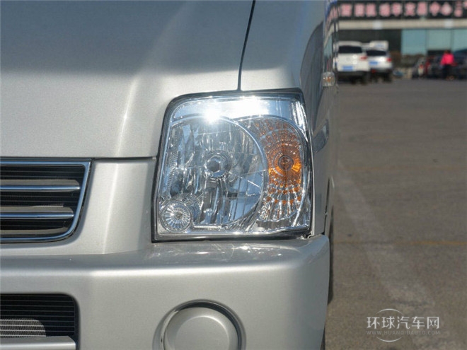 2015款 1.0L 手動經濟型