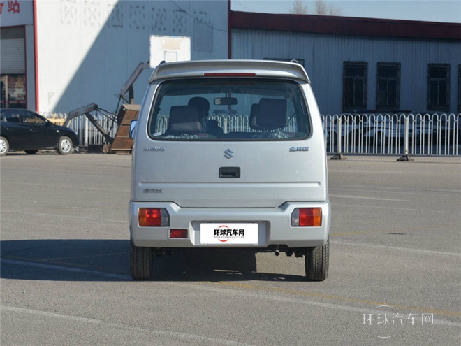 2015款 1.0L 手動(dòng)經(jīng)濟(jì)型