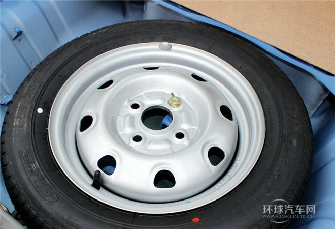 2015款 1.0L 手動實用型