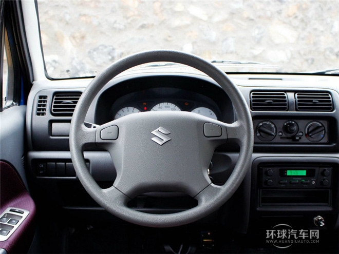 2015款 1.0L 手動(dòng)實(shí)用型