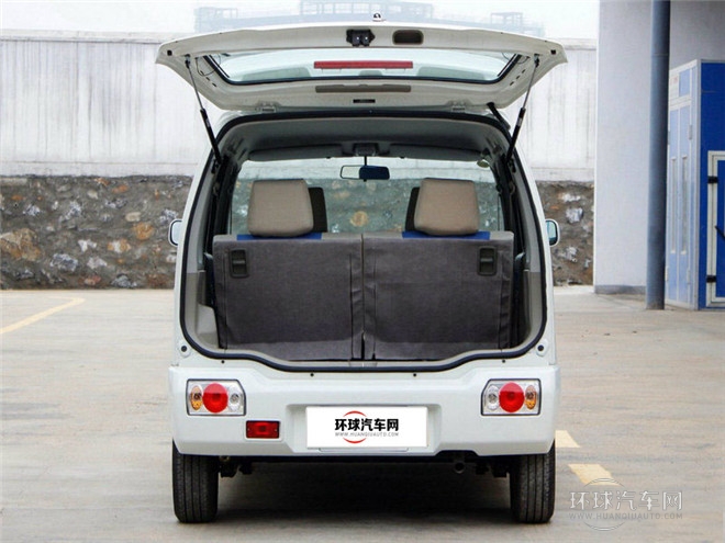 2015款 1.0L 手動(dòng)舒適型