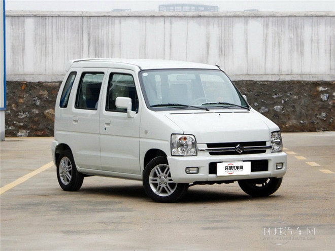 2015款 1.0L 手動舒適型