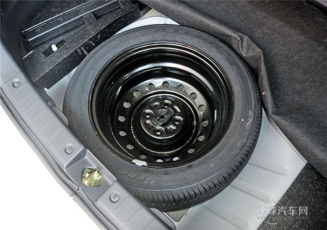 2015款 兩廂 1.5L 自動夢想型