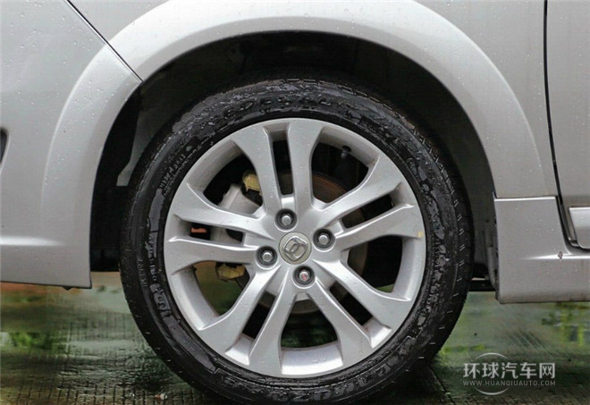 2015款 三廂 1.4L 手動(dòng)夢(mèng)想型