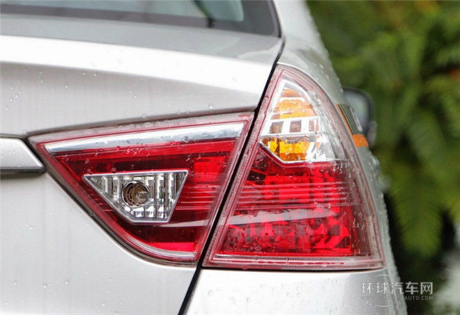 2015款 三廂 1.4L 手動夢想型