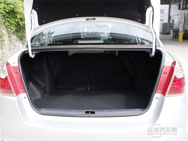 2015款 三廂 1.4L 手動(dòng)幸福型