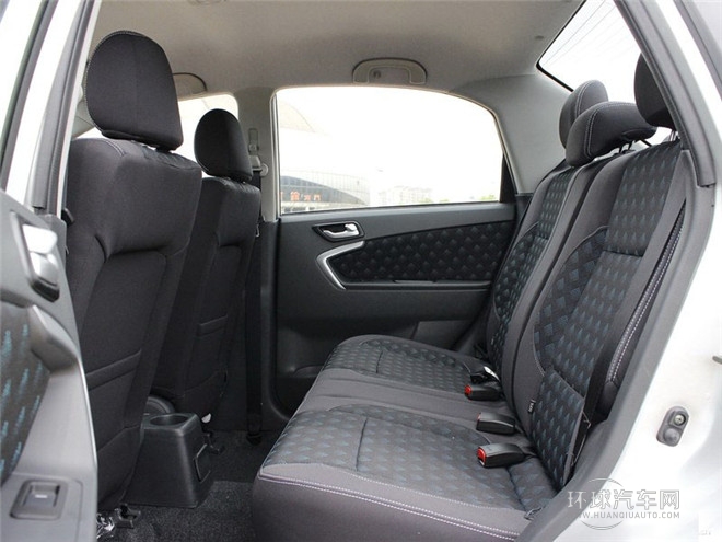 2015款 三廂 1.4L 手動幸福型