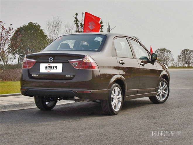 2015款 三廂 1.5L 自動理想型