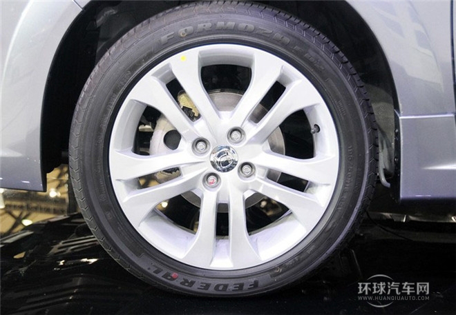 2015款 三廂 1.5L 自動夢想型