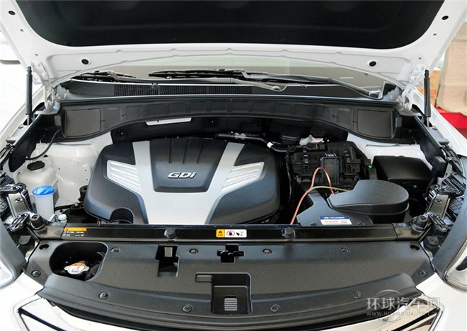 2015款 2.0T 自動四驅頂級型