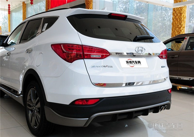 2015款 2.0T 自動四驅頂級型