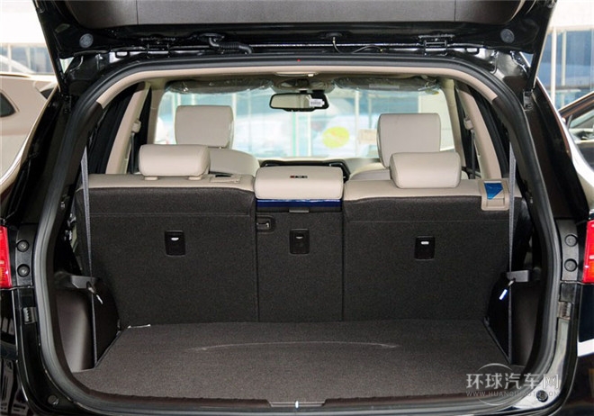 2015款 2.0T 自動四驅智能型