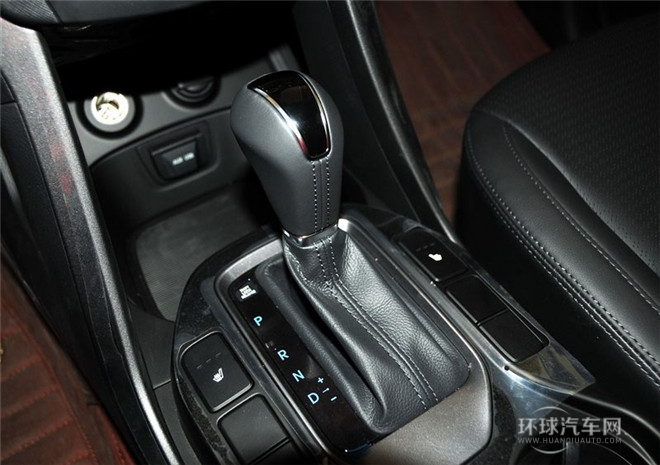 2015款 2.4L 手動兩驅舒適型