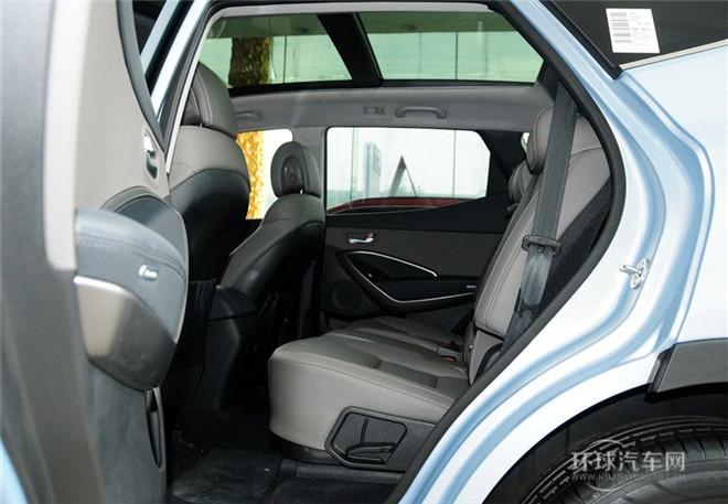 2015款 2.4L 自動四驅(qū)智能型