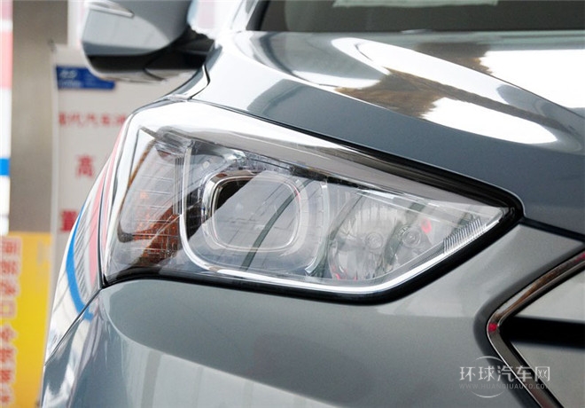 2015款 2.4L 自動四驅智能型