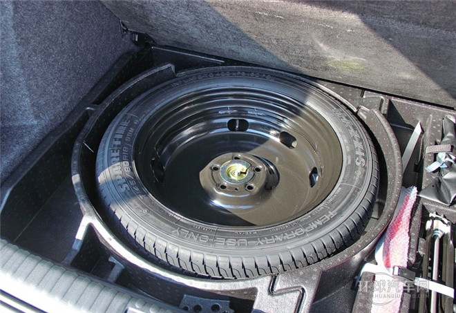 2015款 1.8TSI 手動兩驅限量版