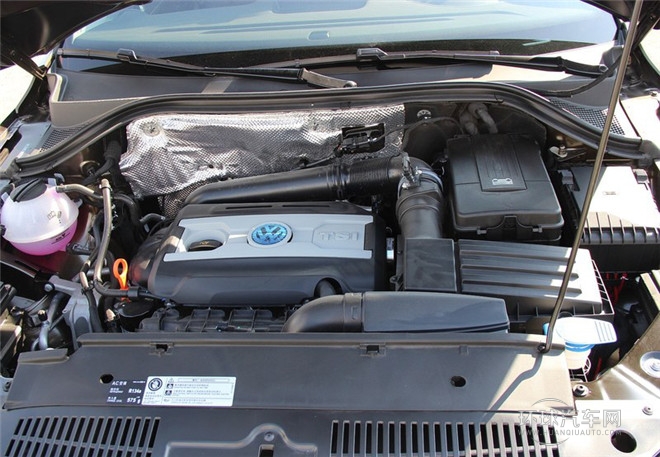 2015款 1.8TSI 手動兩驅(qū)限量版