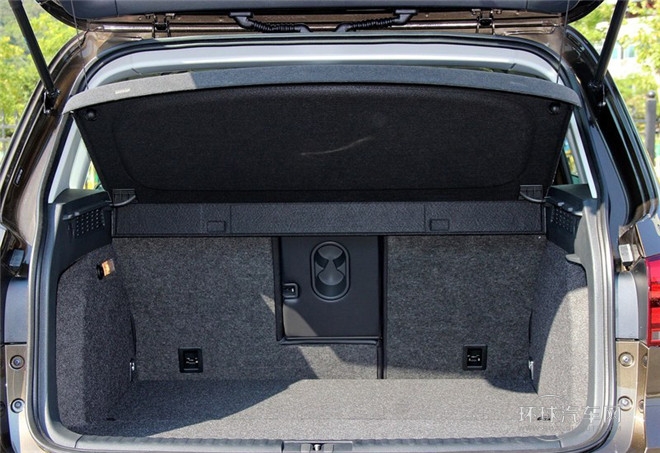 2015款 1.8TSI 手動兩驅(qū)限量版