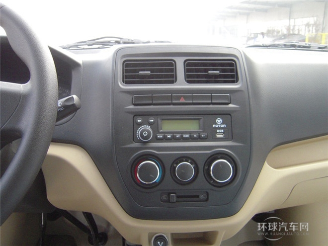 2015款 1.0L舒適型G10