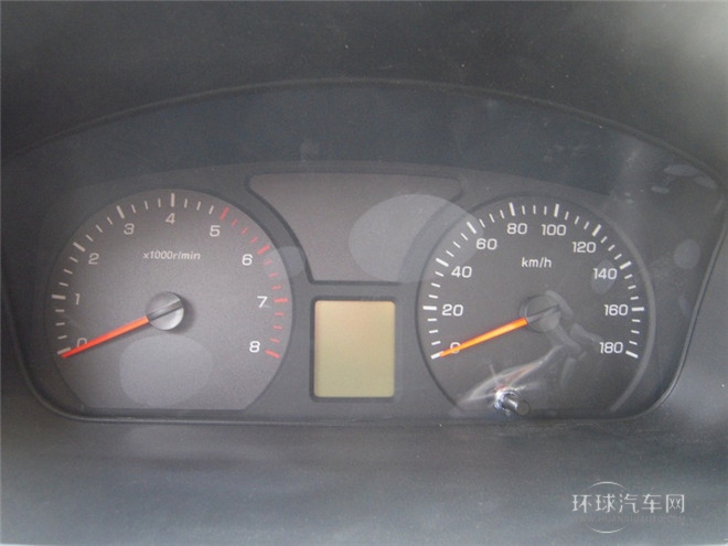 2015款 1.0L舒適型G10