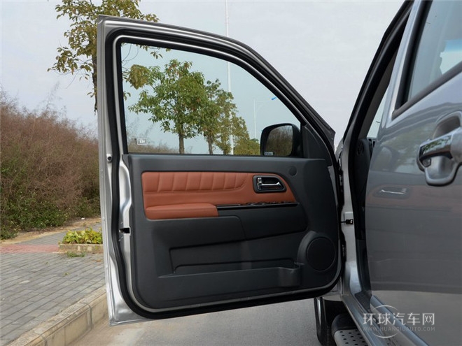 2014款 2.4L歐洲版 兩驅進取型大雙排4G69S4N