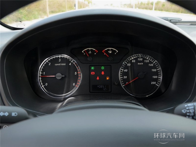 2014款 2.4L歐洲版 兩驅進取型大雙排4G69S4N