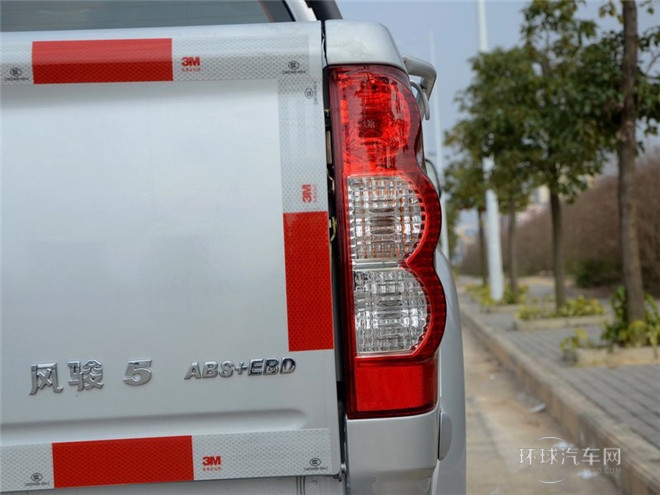 2014款 2.4L歐洲版 兩驅(qū)進(jìn)取型大雙排4G69S4N