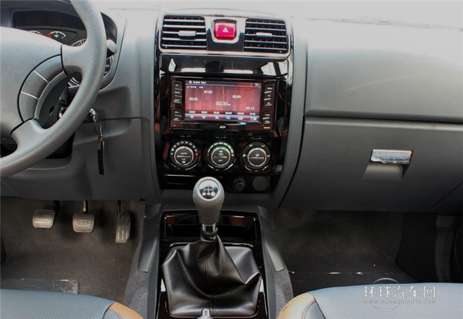 2014款 2.4L歐洲版 兩驅進取型小雙排4G69S4N