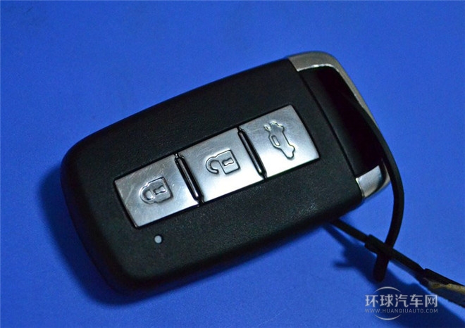 2015款 1.6L 手動智樂型