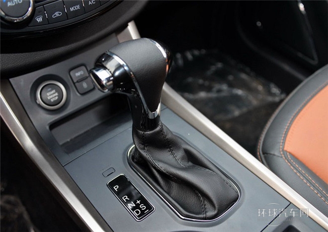 2015款 1.6L 手動智尚型