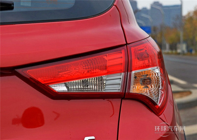 2015款 1.6L 手動智尚型