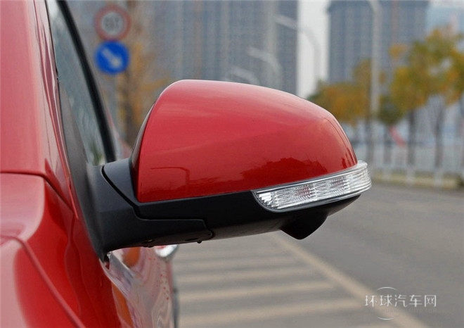 2015款 1.6L 手動智尚型