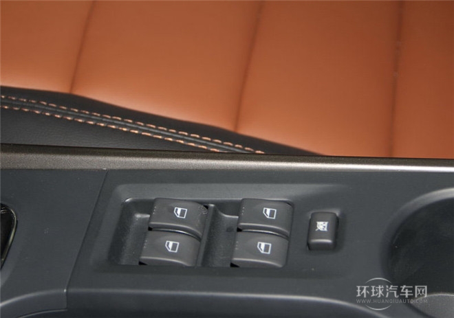 2015款 1.6L 手動智炫型