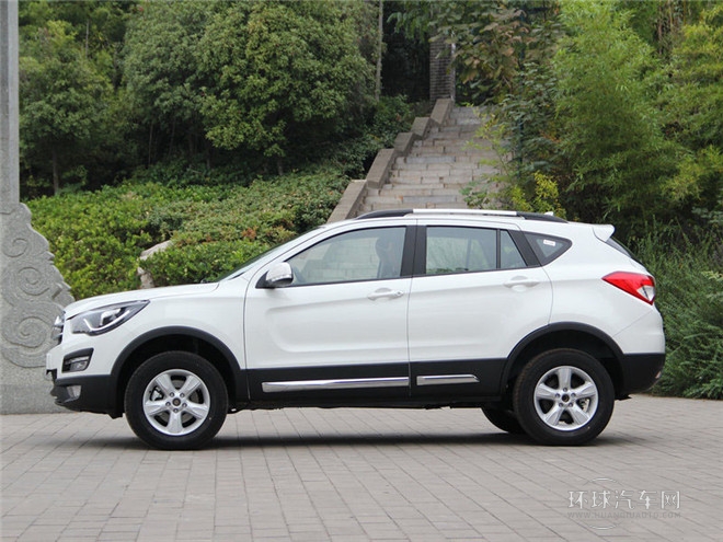 2015款 1.6L 手動智炫型