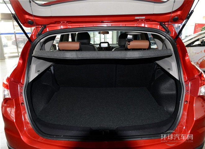 2015款 1.6L 手動智臻型