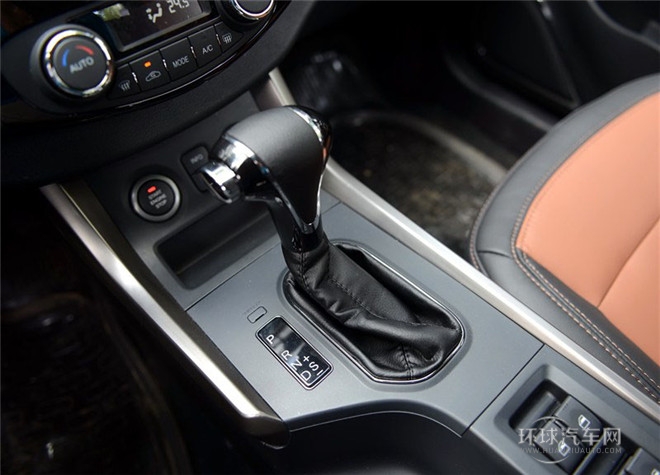 2015款 1.6L 手動智尊型