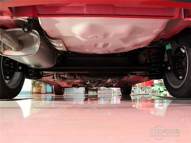 2015款 1.5L 手動(dòng)風(fēng)尚型