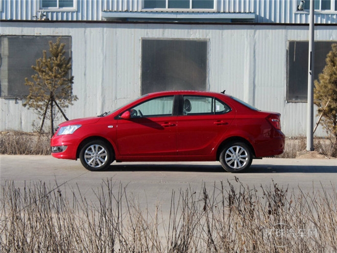 2015款 1.5L 手動風尚型