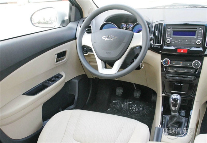 2015款 1.5L 手動趣尚版