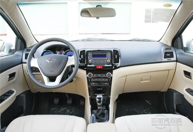 2015款 1.5L 手動趣尚版