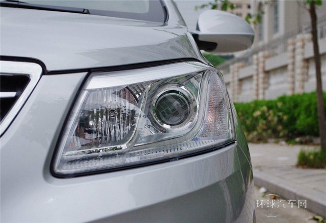 2015款 1.5L 手動趣尚版