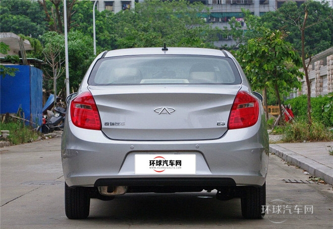 2015款 1.5L 手動(dòng)趣尚版