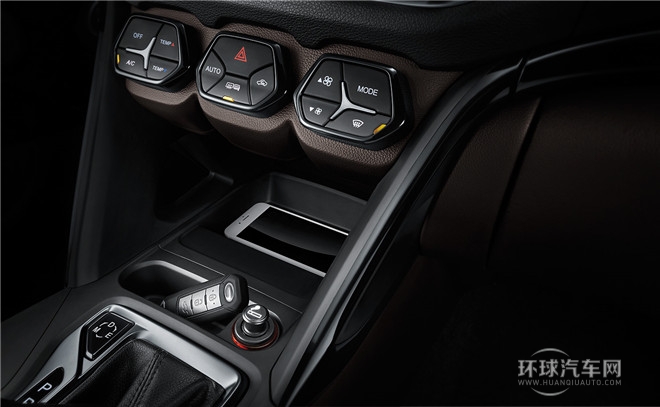 2015款 200T 手動(dòng)舒適版